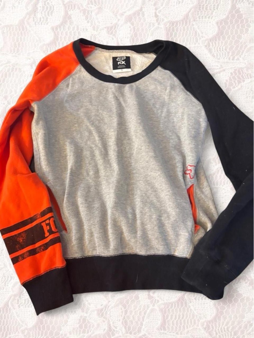 Fox Women's Colorblock Raglan Sweatshirt - Gray, Black & Orange